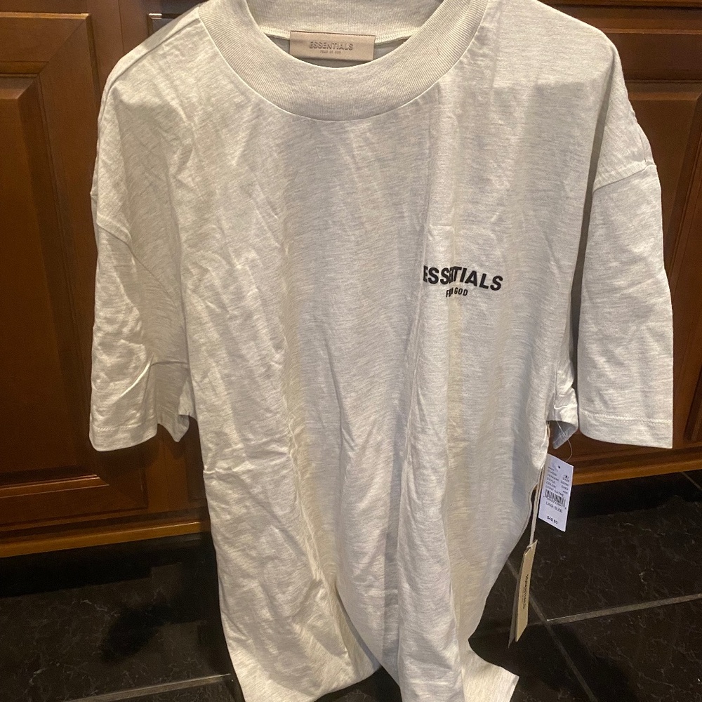 Essentials grey shirt